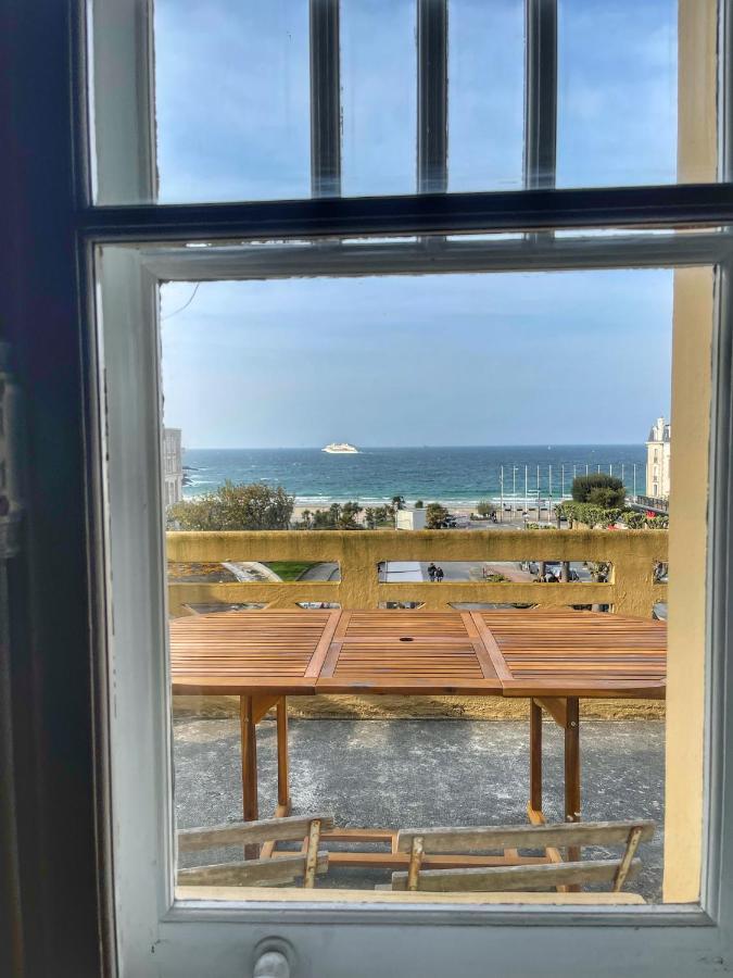 2 Pieces Terrasse Vue Mer Dinard Exteriér fotografie